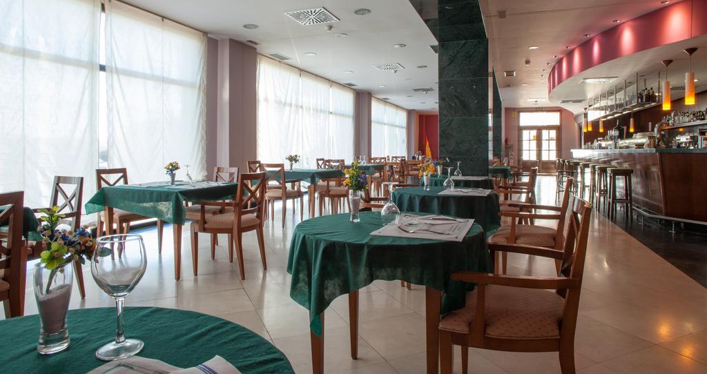 Hotel Villa De Almazán Eksteriør bilde